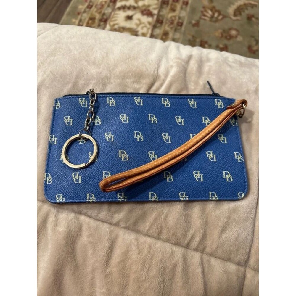 Dooney & Bourke Signature DB Bag in Navy Blue with Leather Strap and Metal Key R
